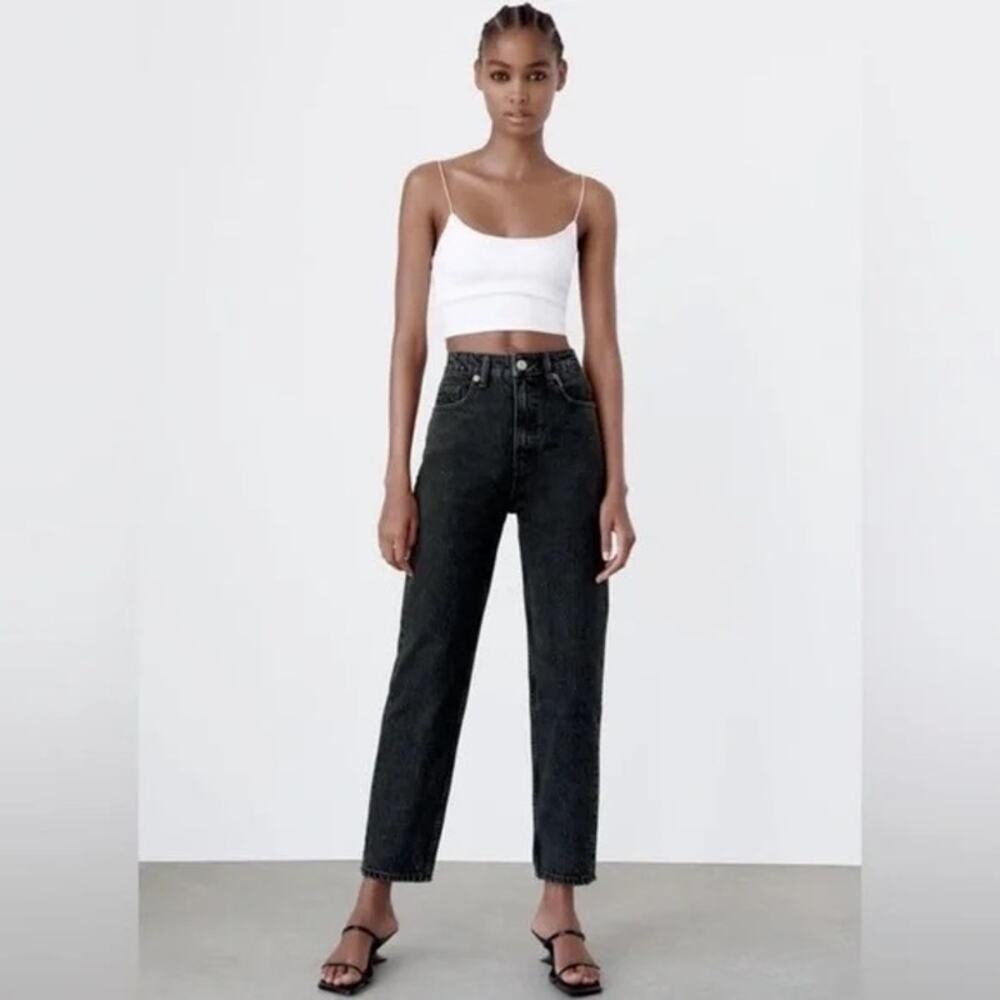 Zara Relaxed Fit High-Waist Black‎ Denim Jeans - Size 31